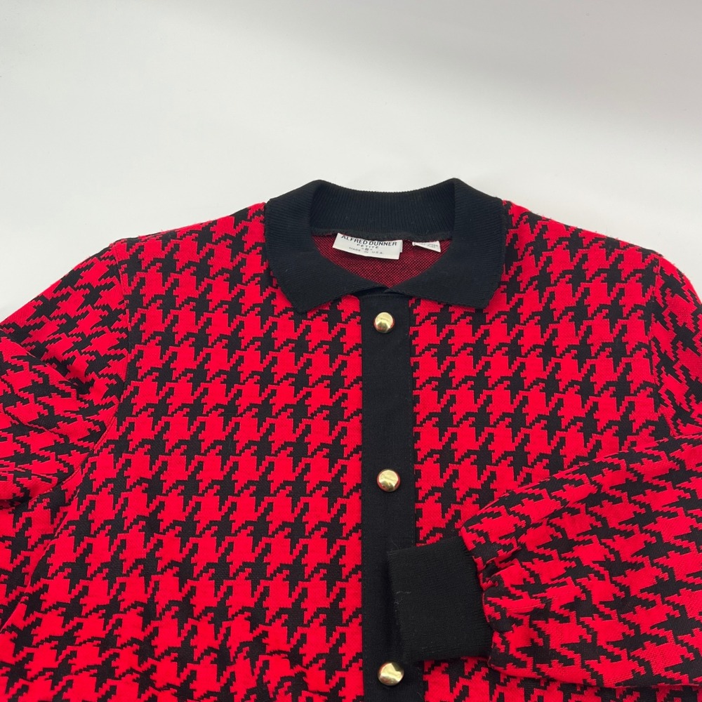 Alfred Dunner Petite Red Houndstooth Knit Collared Cardigan Sweater USA Twee 90s